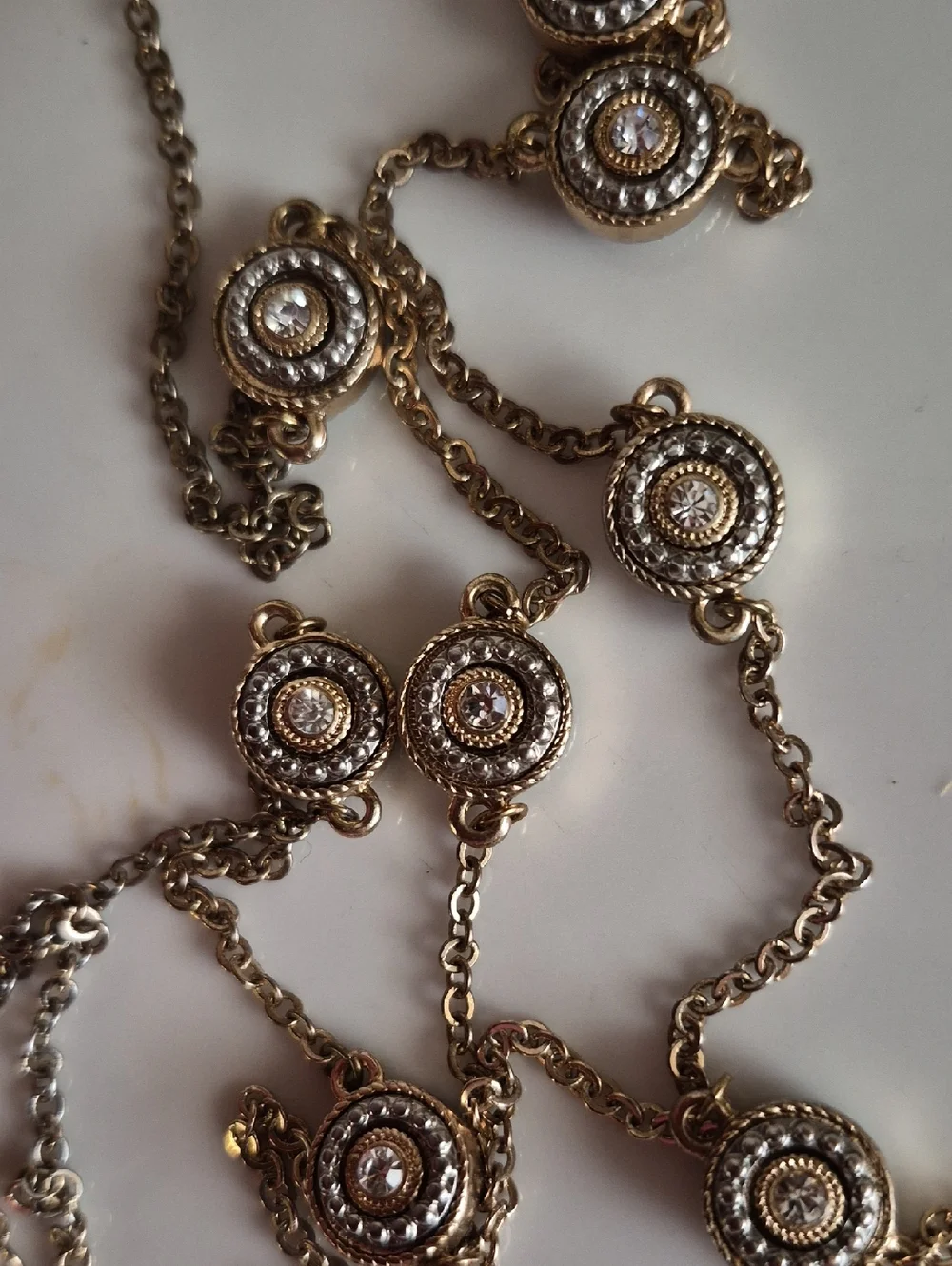 Vintage Gold-Tone Circle Station Crystal Multi Medallion Long Necklace 40